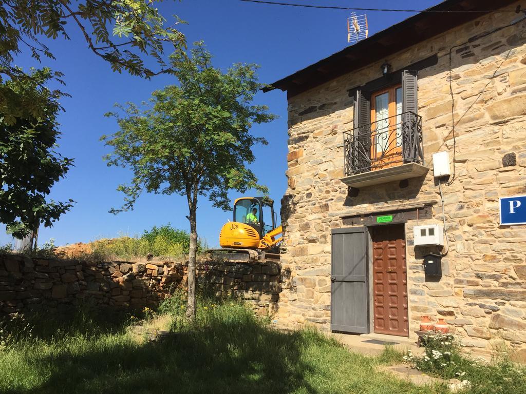El Trasgu De Foncebadon Hotel Екстериор снимка
