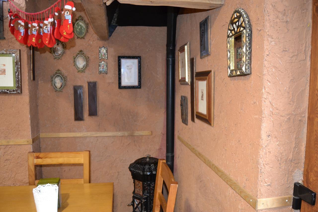 El Trasgu De Foncebadon Hotel Екстериор снимка