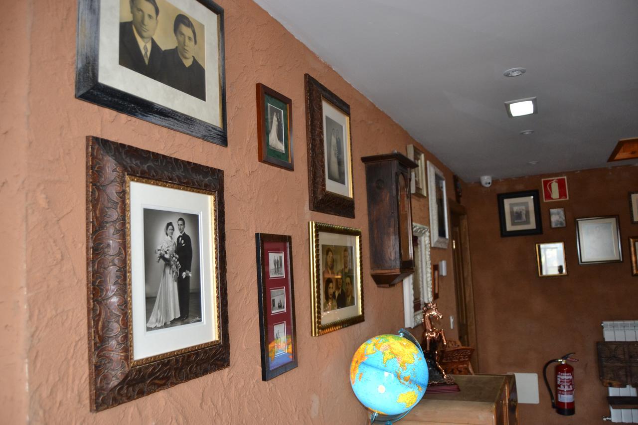 El Trasgu De Foncebadon Hotel Екстериор снимка